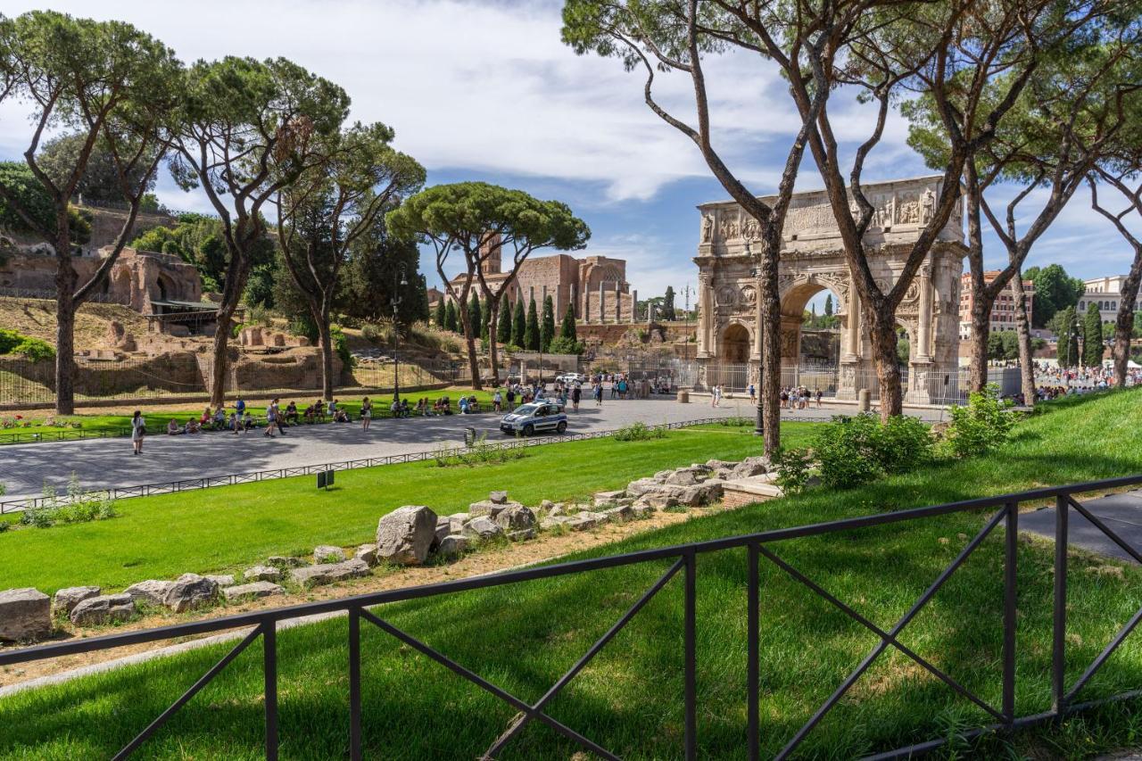 Colosseo Luxe Apartment In The Center Of Rome Exterior photo